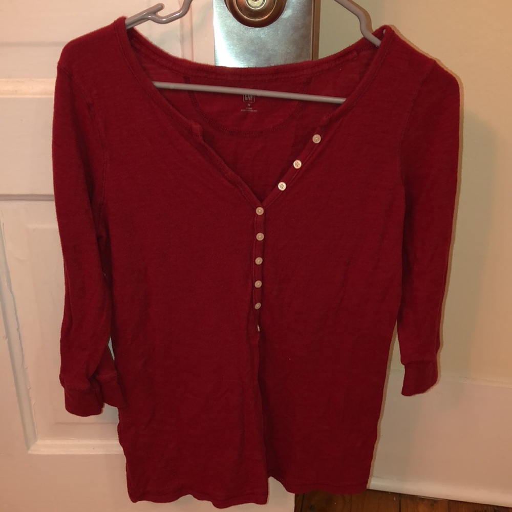 GAP TOP - Picture 2 of 2